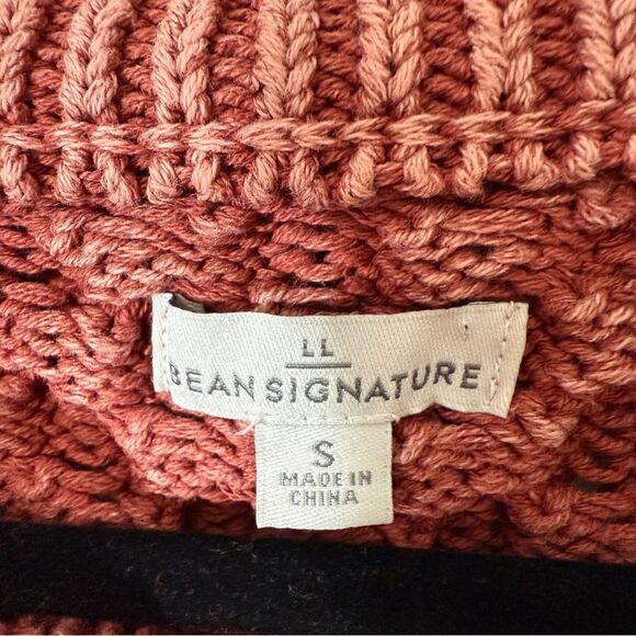 L.L. Bean Signature Womens Chunky Pink Cable Knit Fisherman Sweater Size Small - Picture 3 of 9